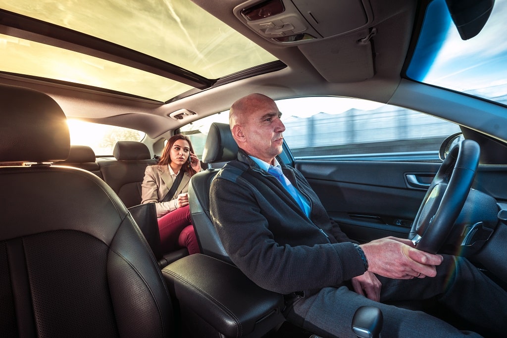 Servicio de chófer con coche en Coruña – Tu transporte privado - Imagen destacada