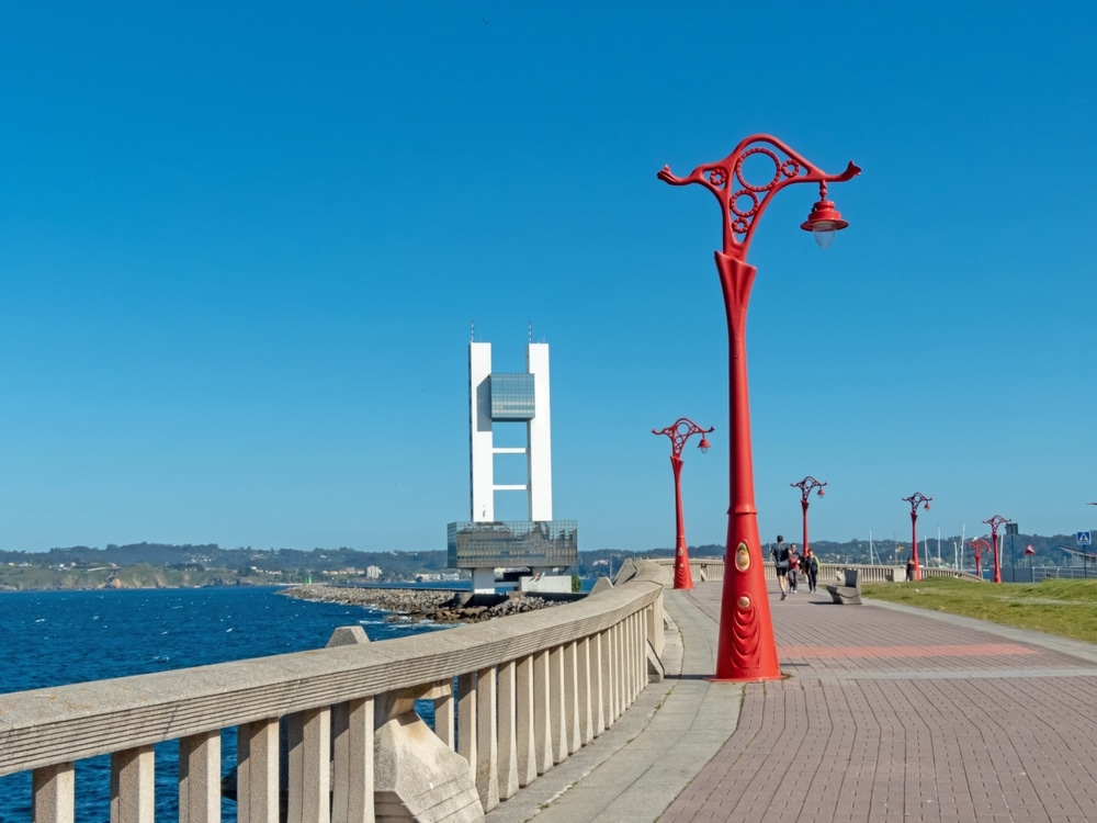 Consejos para reservar taxi en Coruña en horas punta