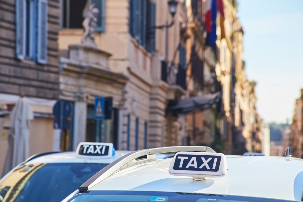 consejos para una experiencia optima al reservar un taxi en. vigo